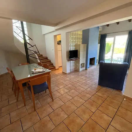 Appartement Pinaret B *